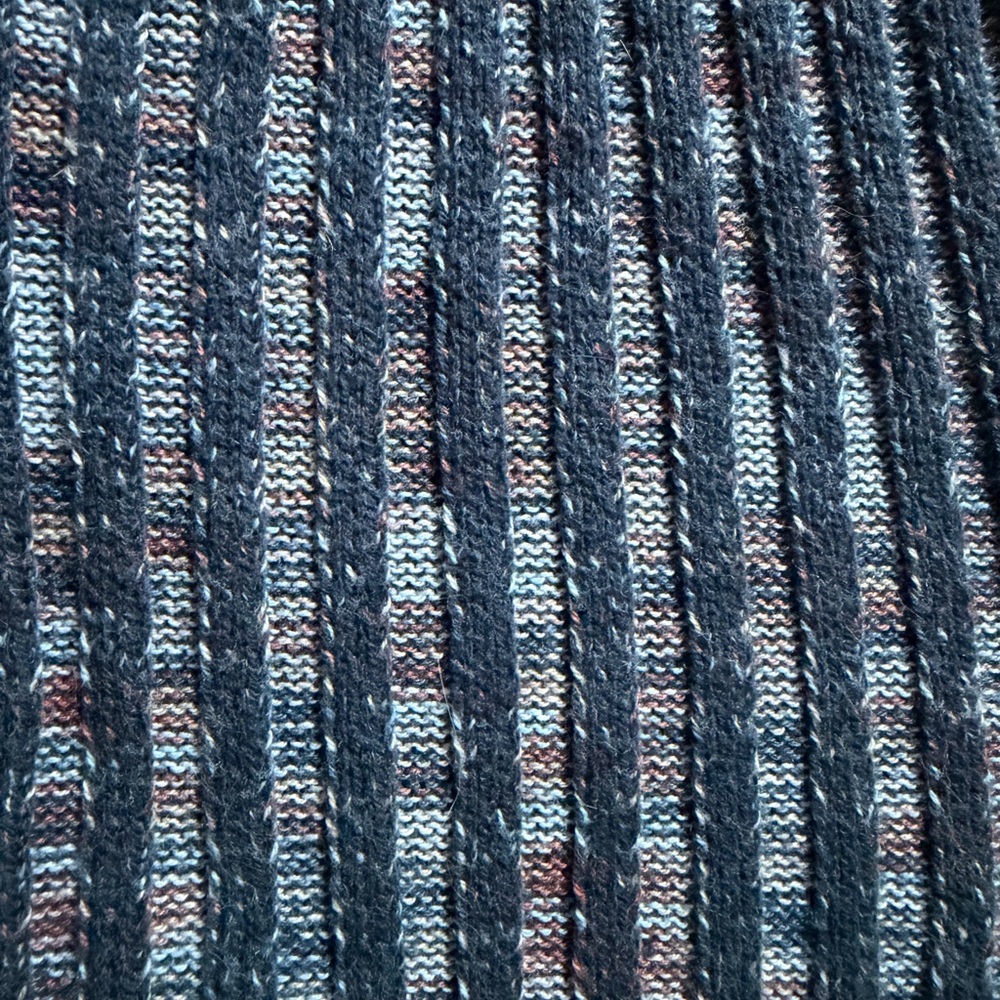 Universal Thread sweater vest - Picture 4 of 5